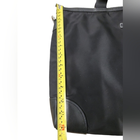 Tumi Black Nylon Crossbody Laptop Case - Picture 6 of 14